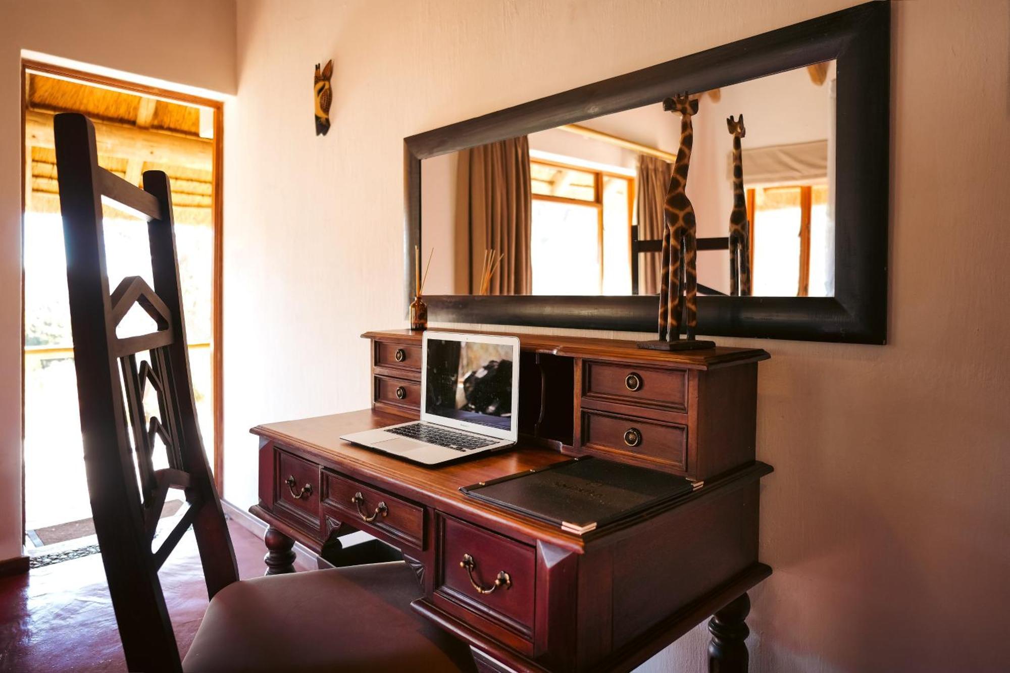 Shibula Safari Lodge Welgevonden Ngoại thất bức ảnh